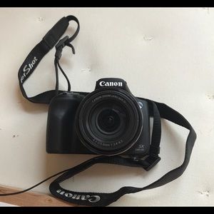 Canon PowerShot SX540 HS Camera with Case